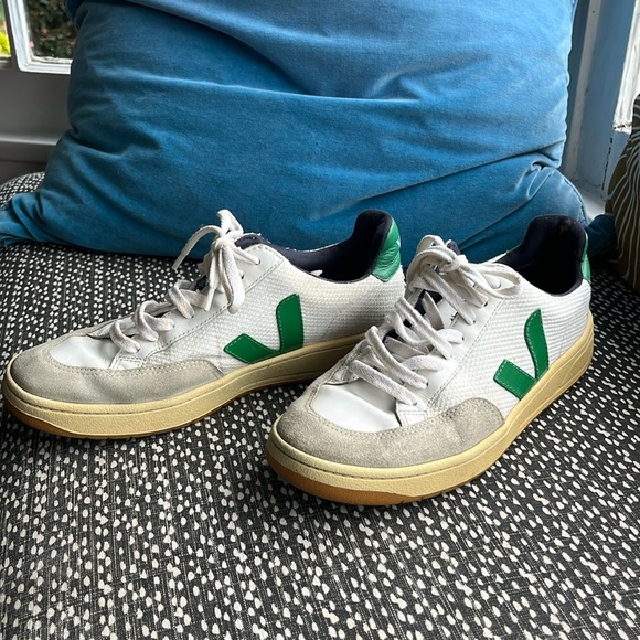 Veja sneackers V-12 white and green size W9 - Picture 1 of 8